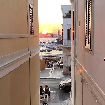 Yali فندق مبيت وإفطار باري